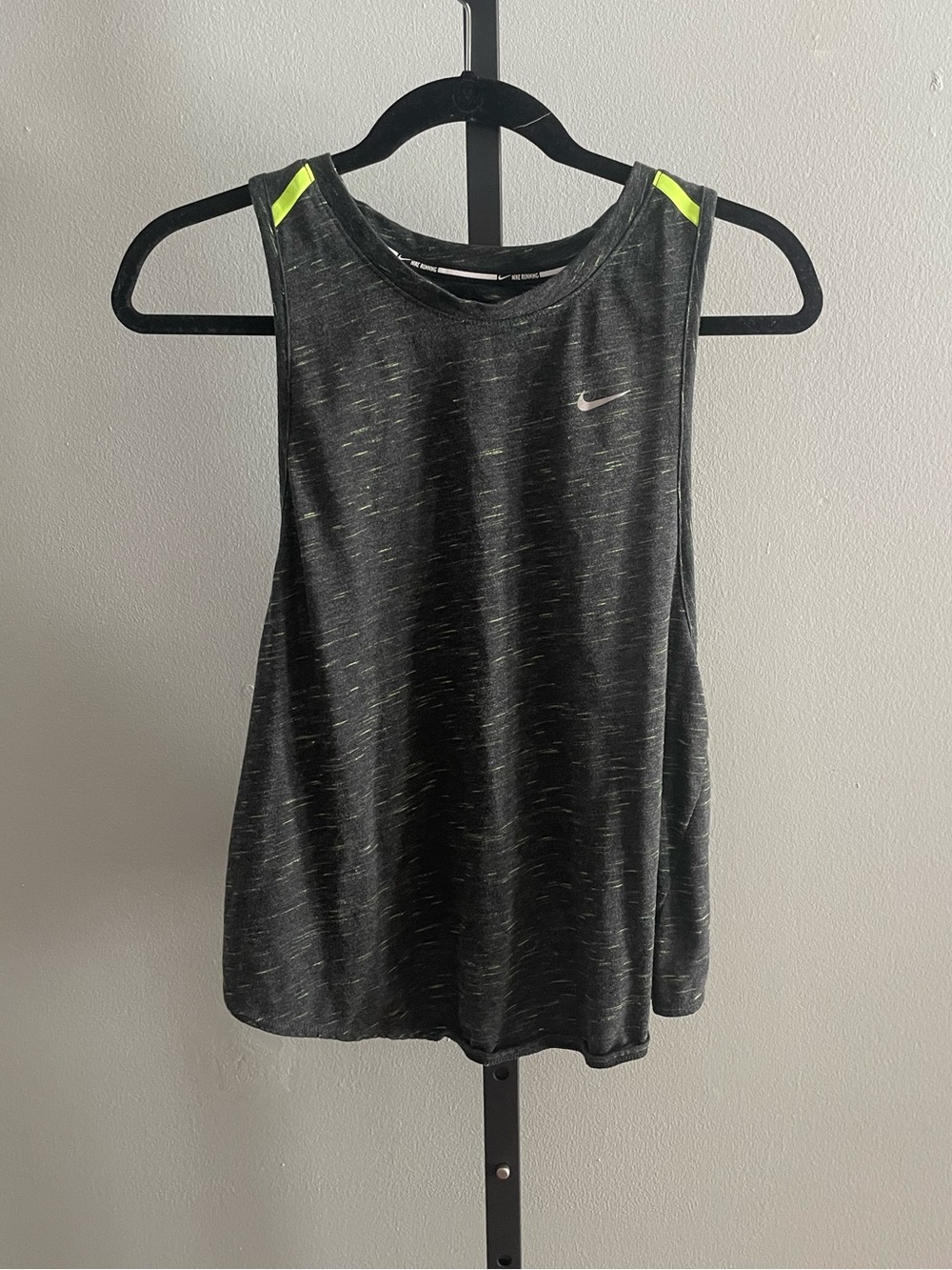 Nike Dri Fit Running Tank Top Size Medium
